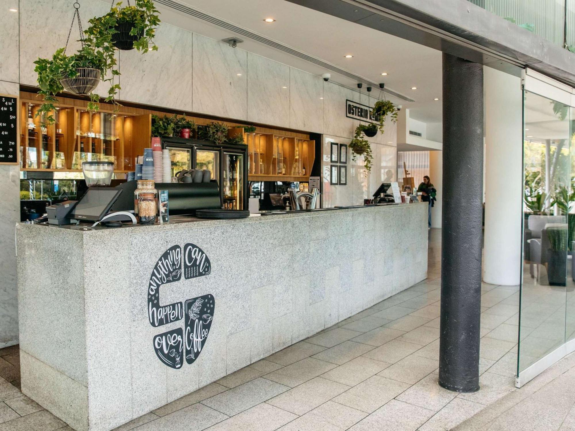 Mercure Brisbane Spring Hill Bagian luar foto