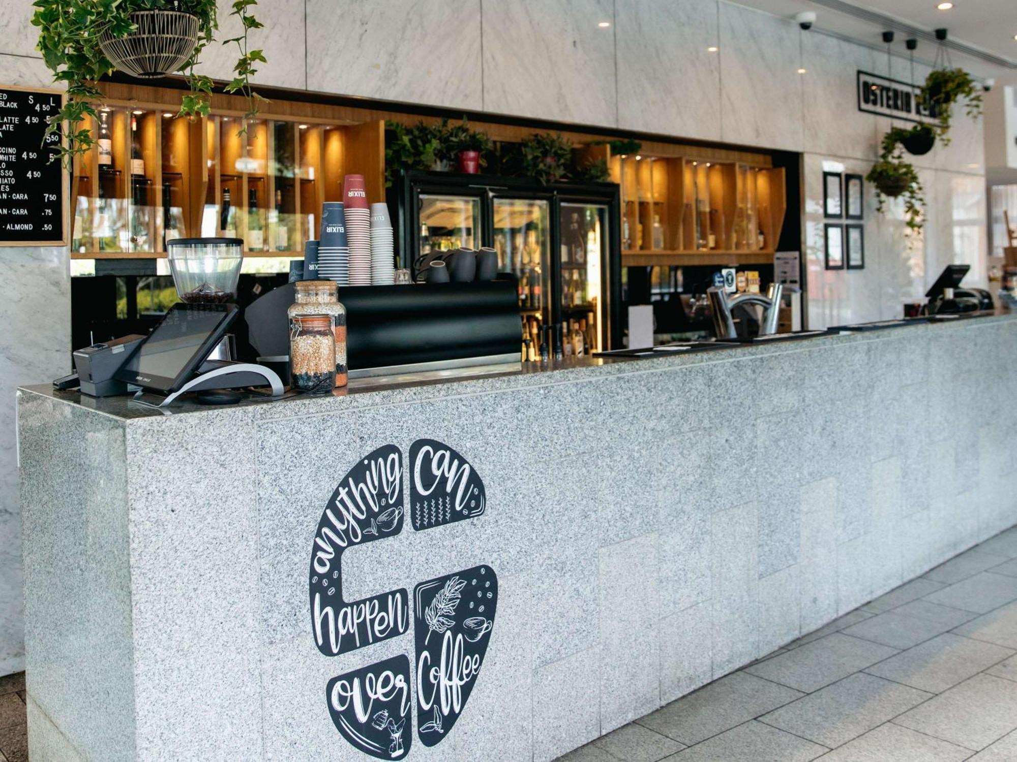 Mercure Brisbane Spring Hill Bagian luar foto