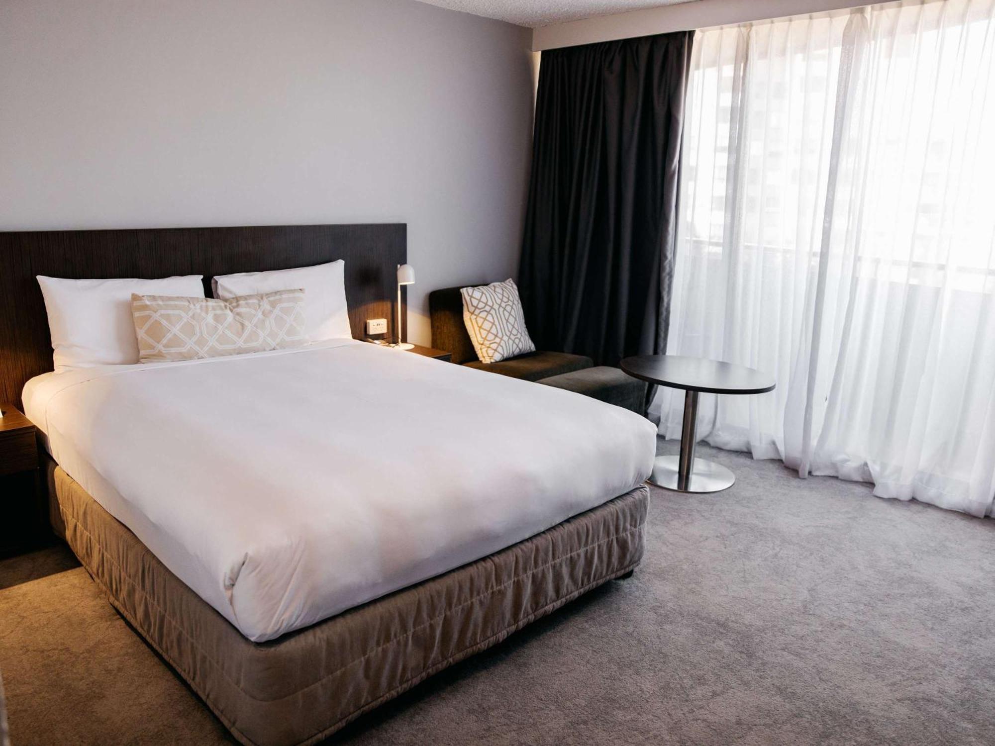 Mercure Brisbane Spring Hill Bagian luar foto